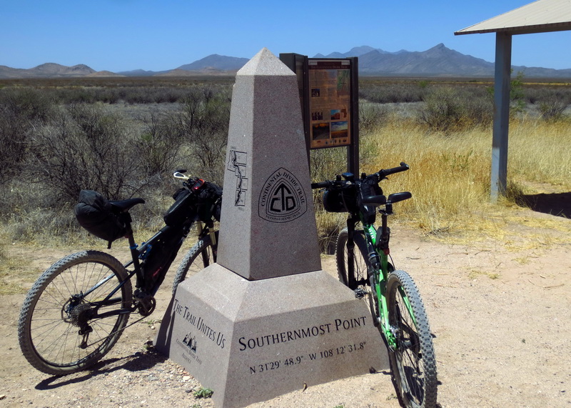 dtdc bike courier